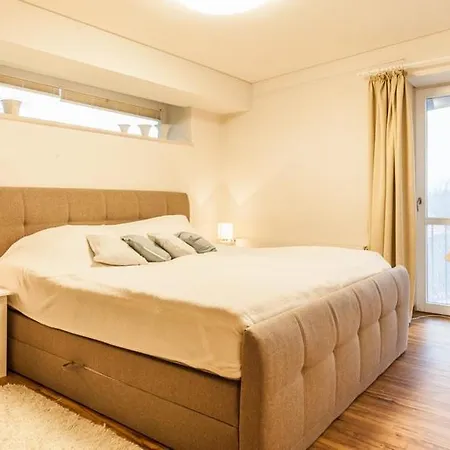 Nr 21 Penthouse Schwansen *